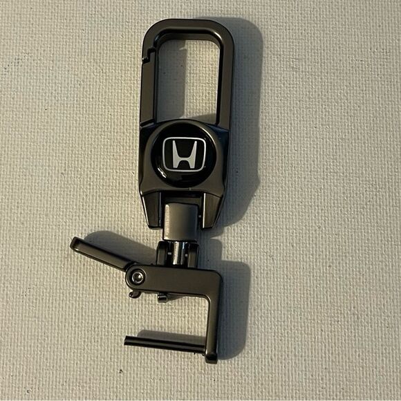 Honda Key Fob Keychain in Metal NWT - Picture 3 of 6